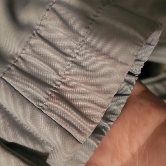 Burberry's waist string jacket - Picture 15 of 16